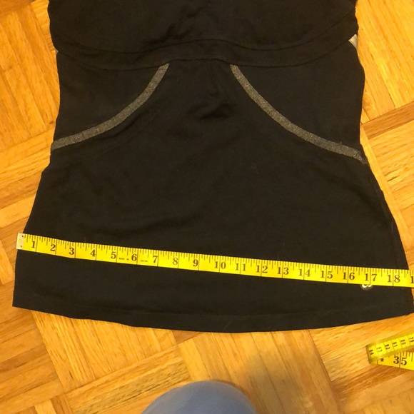 Titika Tank Top with inserts. Size 6 - Picture 9 of 10